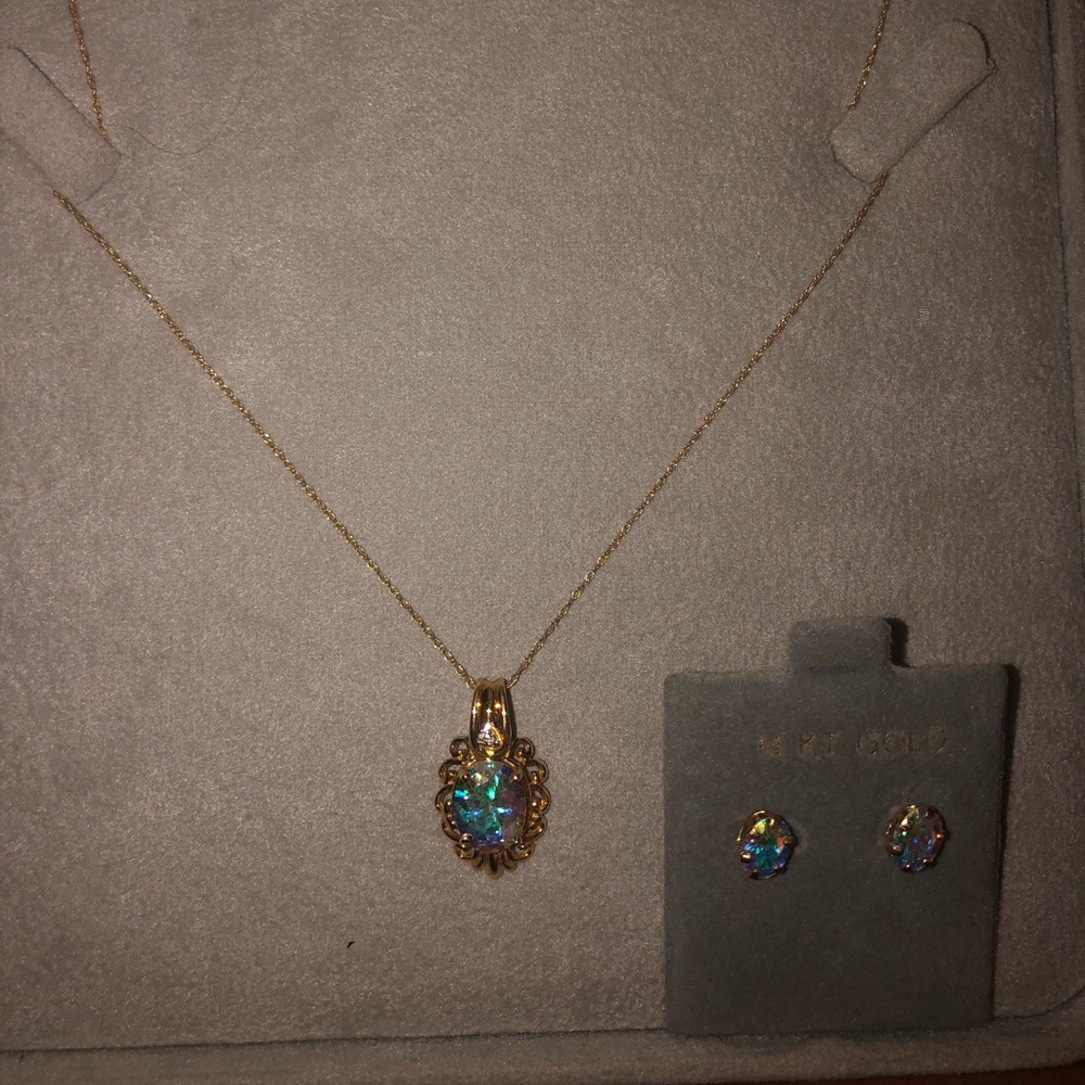 Necklace and Earring Set